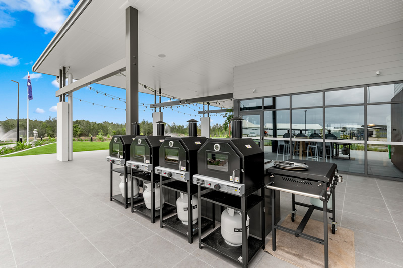Commercial builder - Thyme Clubhouse, Eli Waters QLD